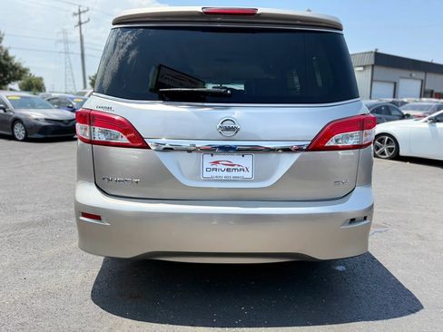 Used 2013 Nissan Quest SV w/ Leather Pkg FWD image 4