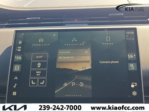 Used 2025 Land Rover Range Rover SE AWD/4WD image 19