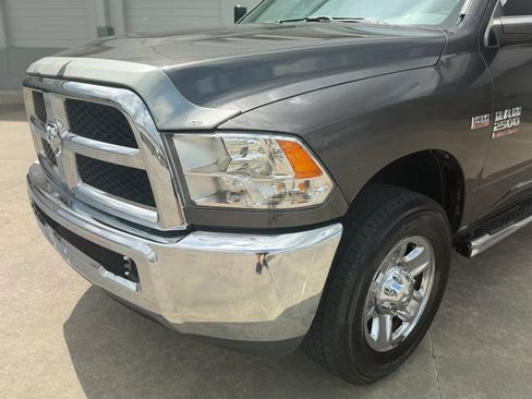 Used 2018 RAM 2500 Tradesman w/ Chrome Appearance Group RWD image 2