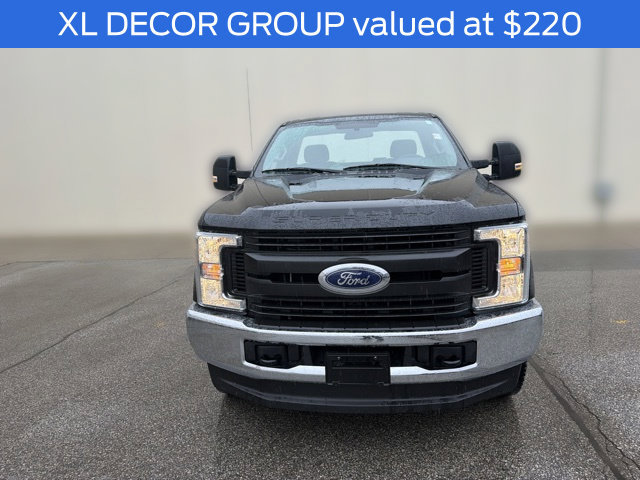 Used 2017 Ford F250 XL w/ Power Equipment Group AWD/4WD image 14