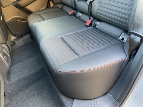 Used 2026 Nissan Rogue SV image 35