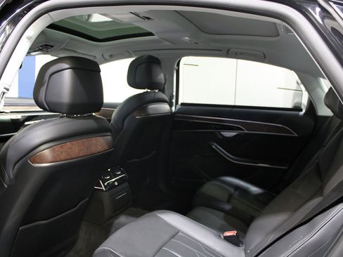 Used 2024 Audi A8 L 3.0T w/ Luxury Package AWD/4WD image 19