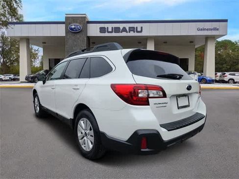 Used 2019 Subaru Outback 2.5i Premium image 4