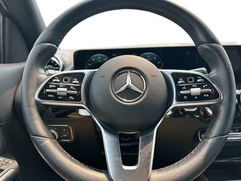 Certified 2023 Mercedes-Benz GLA 250 4MATIC image 19