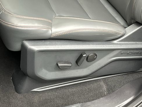 Certified 2025 Ford Expedition Max Active image 14