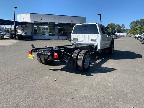 New 2026 Ford F450 XL w/ XL Chrome Package image 5