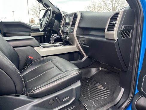 Used 2020 Ford F150 Lariat w/ Equipment Group 502A Luxury image 14