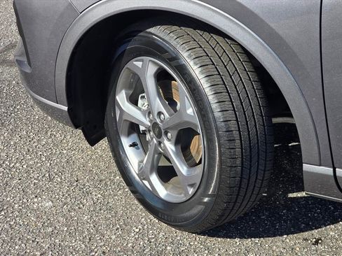 Used 2023 Ford Escape ST-Line Select image 26