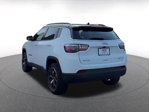 Used 2025 Jeep Compass Limited AWD/4WD image 11