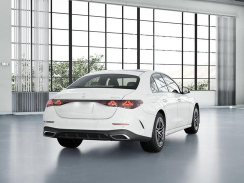 New 2026 Mercedes-Benz E 450 4MATIC Sedan image 23