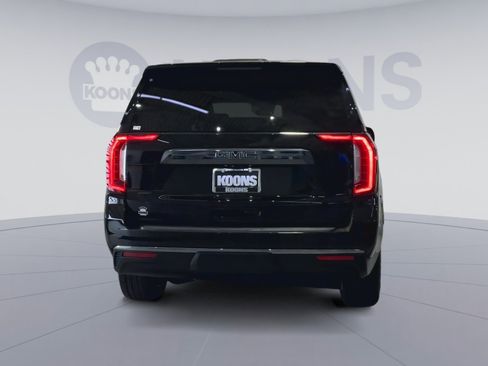 Used 2023 GMC Yukon Denali Ultimate image 10