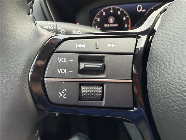 Used 2026 Honda CR-V EX-L image 17