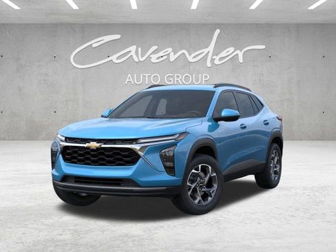 New 2026 Chevrolet Trax LT w/ Driver Confidence Package image 6