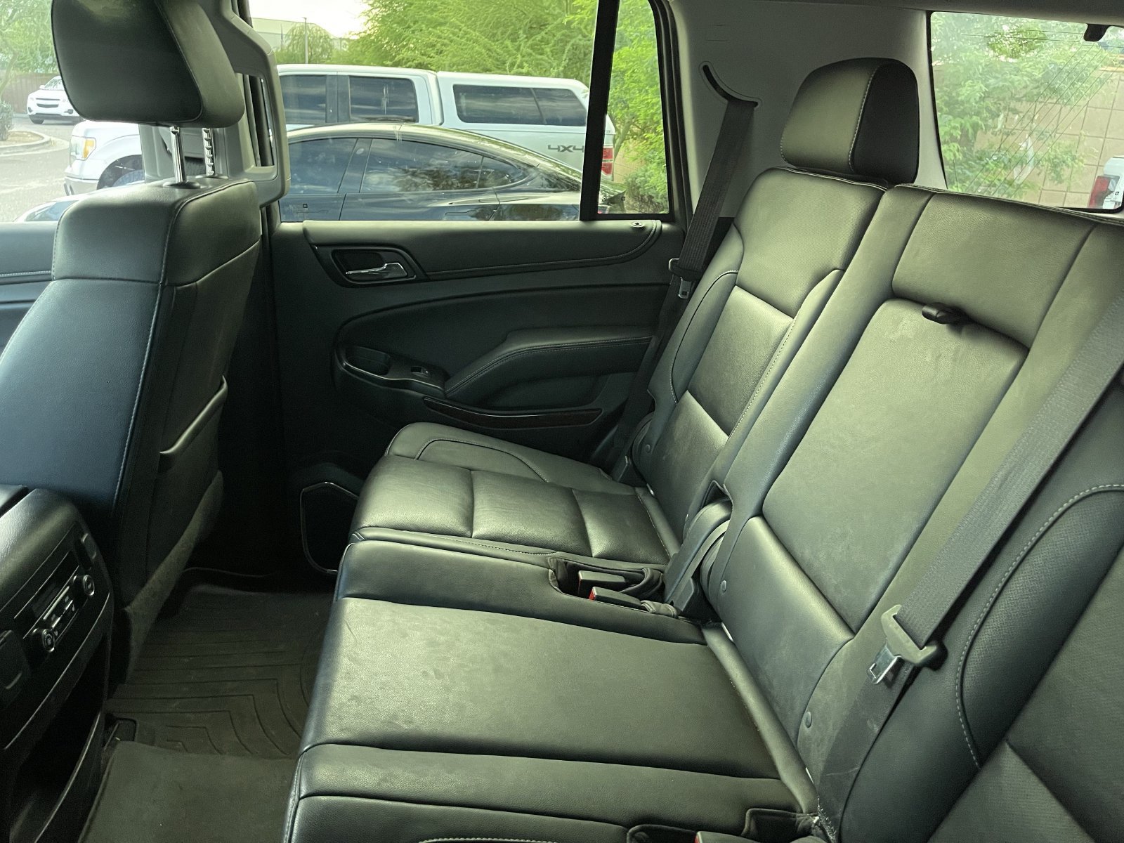 Used 2019 GMC Yukon SLT w/ HD Trailering Package AWD/4WD image 7