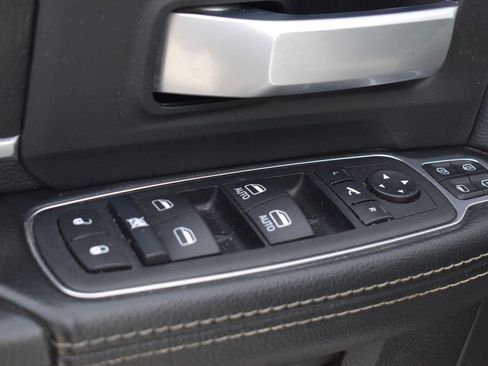 Used 2024 RAM 2500 Big Horn AWD/4WD image 16