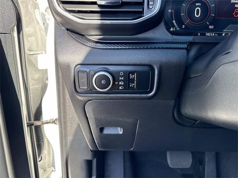 Used 2024 Ford Explorer ST w/ Equipment Group 401A image 32