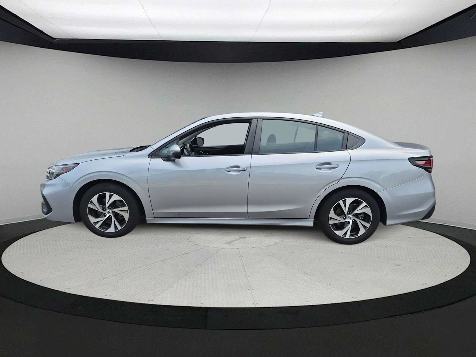 Certified 2024 Subaru Legacy Premium AWD/4WD image 5