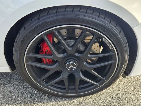 Used 2018 Mercedes-Benz E 63 AMG S image 17