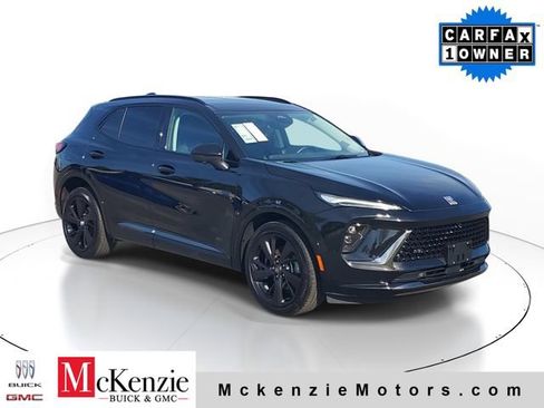 Used 2025 Buick Envision Sport Touring AWD/4WD image 1