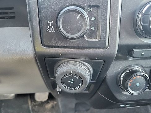 Used 2018 Ford F150 XLT w/ Equipment Group 302A Luxury AWD/4WD image 15