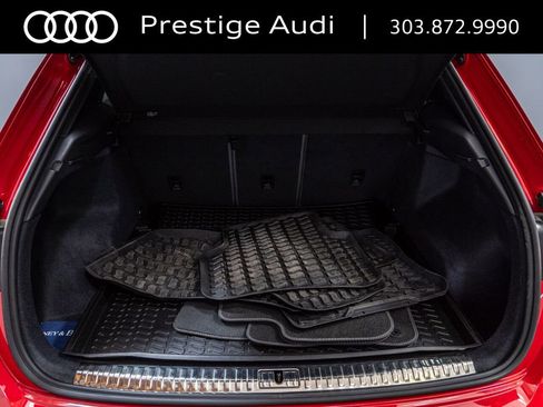 Used 2024 Audi Q3 2.0T Premium Plus w/ Premium Plus Package AWD/4WD image 29