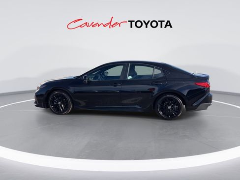 Certified 2026 Toyota Camry SE image 5
