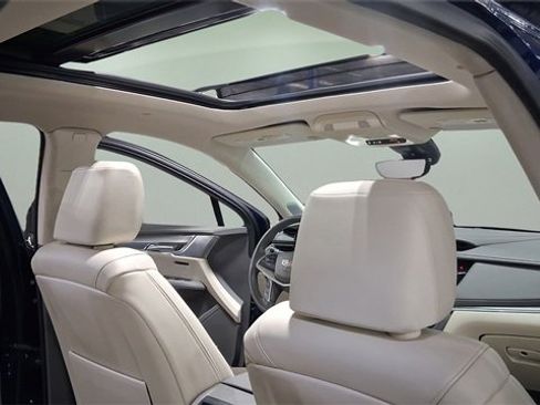 Used 2025 Cadillac XT5 Premium Luxury w/ Technology Package image 16