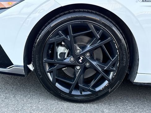 Certified 2025 Hyundai Elantra N Line FWD image 12