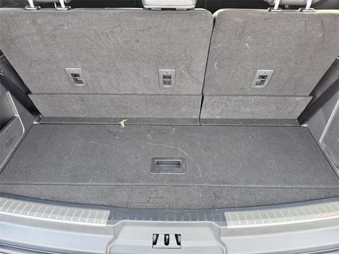 Used 2024 Lincoln Navigator Premiere image 12