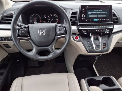 Used 2025 Honda Odyssey EX-L image 14