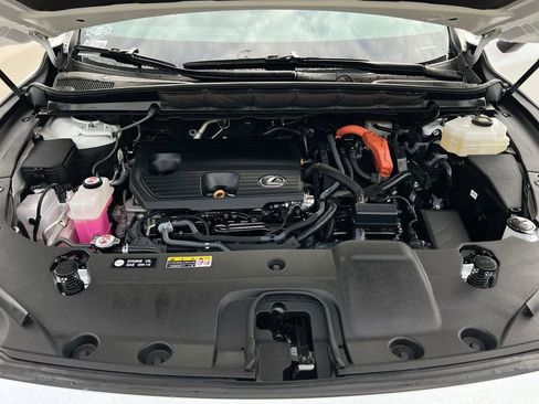 Certified 2024 Lexus RX 350h w/ Accessory Package (Z1) image 10