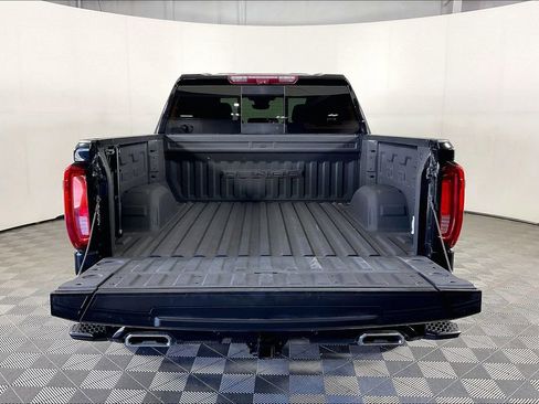Used 2023 GMC Sierra 1500 Denali Ultimate AWD/4WD image 39