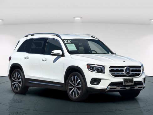 Certified 2022 Mercedes-Benz GLB 250 4MATIC image 9