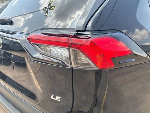 Used 2025 Toyota RAV4 LE FWD image 29