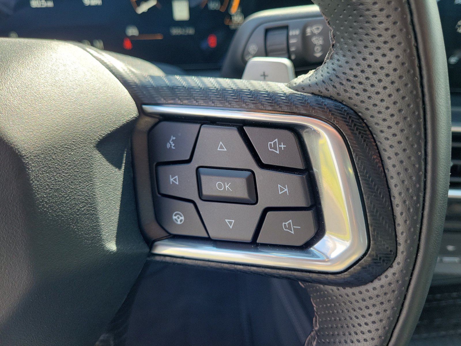 Used 2024 Ford Mustang GT Premium RWD image 18