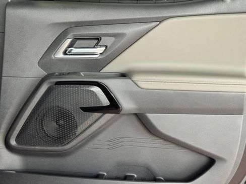 New 2026 Chevrolet Silverado EV Trail Boss w/ Premium Package AWD/4WD image 30