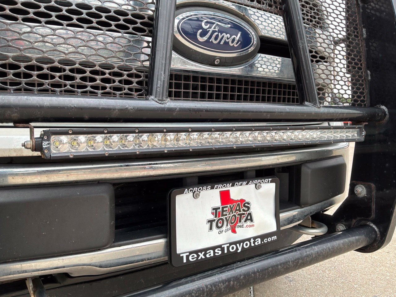 Used 2018 Ford F150 King Ranch w/ Equipment Group 601A Luxury AWD/4WD image 13