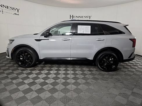 Used 2023 Kia Sorento SX FWD image 8