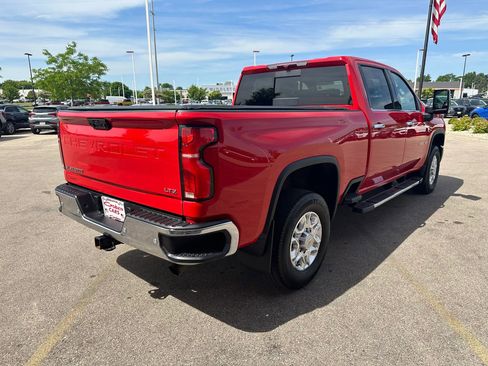 Used 2024 Chevrolet Silverado 2500 LTZ w/ LTZ Plus Package AWD/4WD image 5