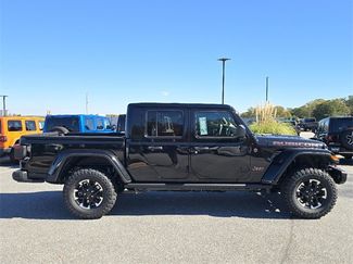 New 2026 Jeep Gladiator Rubicon video 2