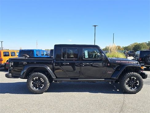 New 2026 Jeep Gladiator Rubicon image 2