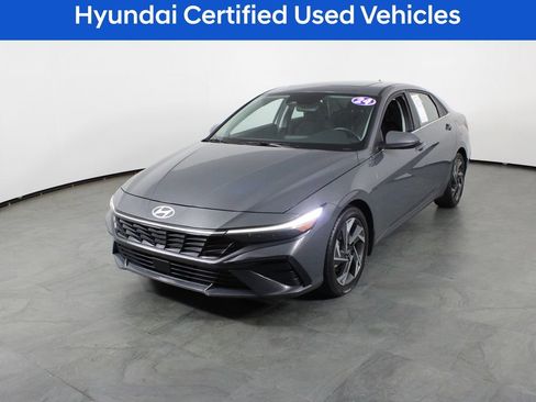 Certified 2024 Hyundai Elantra SEL w/ Convenience Package FWD image 2