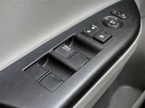 Used 2015 Honda Accord LX image 29