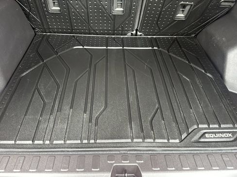 Used 2024 Chevrolet Equinox RS AWD/4WD image 25