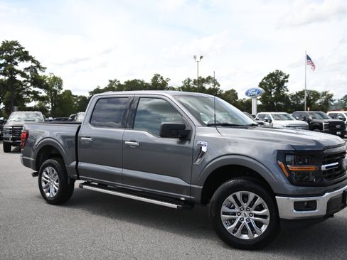 New 2026 Ford F150 XLT w/ XLT Chrome Appearance Package AWD/4WD image 1