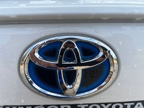 Used 2023 Toyota RAV4 XLE w/ Convenience Package AWD/4WD image 32