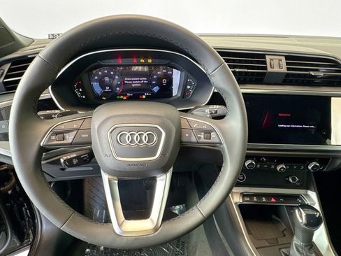 New 2025 Audi Q3 2.0T Premium image 11