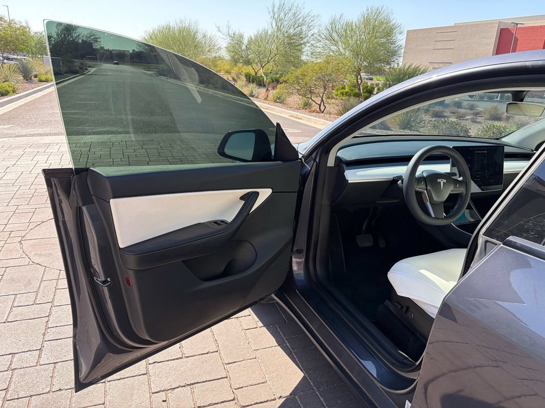 Used 2021 Tesla Model Y 2WD image 8