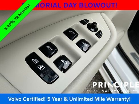 Certified 2024 Volvo XC90 T8 Plus w/ Protection Package Premier AWD/4WD image 29