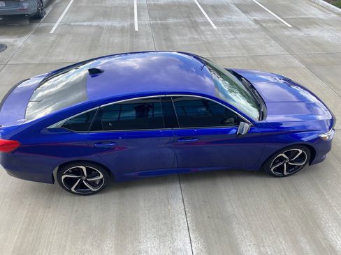 Used 2022 Honda Accord Sport image 10